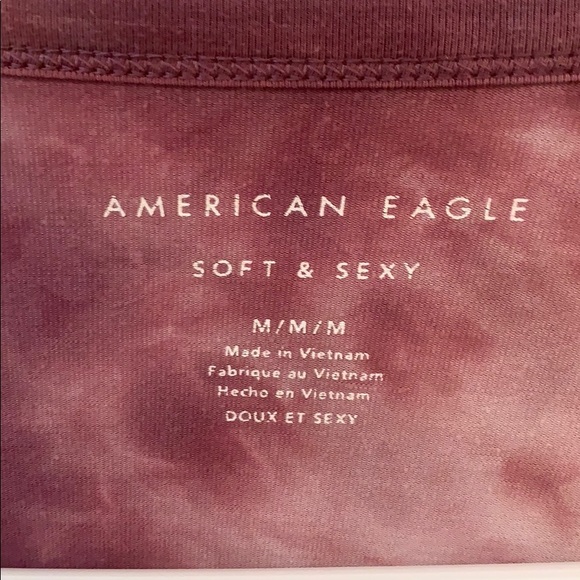 tye dyed pink vneck tshirt - Picture 3 of 3